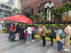 -詹爷爷乌节路街头冰淇淋