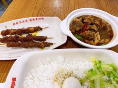 黄焖鸡饭-南城香(北京南站店)