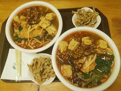 -水平有限螺蛳粉(宏达大厦店)