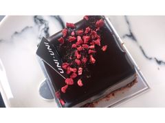 -UNI UNI(环亚凯瑟琳店)