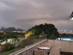 -悦吧·360°全景天台酒吧(象山店)