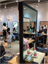 -Mentor Hair Salon