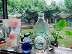 清晨窗户特饮-喜洲吧·江畔老船厂·庭院餐厅(喜临院店)