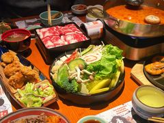 泡菜肥牛锅-仓桥家·焗寿司·锅物(光谷步行街店)