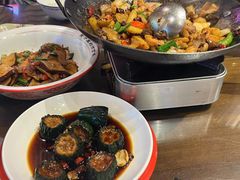 -富正毅三下锅·湘西韵味(天门山索道店)