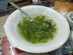-泸沽肴(泸沽湖大洛水村农村信用社旁店)