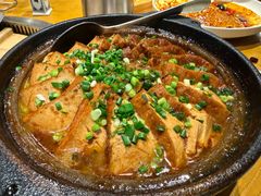 -挂旗柴锅鸡(蚌山区嘉年华店)