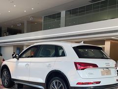 -上海冠松华奥奥迪4S店(张江店)