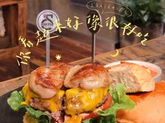 -HIGH FIVE哈福手工汉堡(桂林路店)