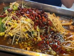 -羊家胡同·龙虾烧烤火锅(龙汇路店)