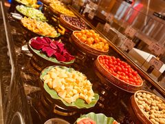 -黑金·寻焰自助百汇·烤肉·火锅(中街店)