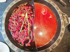 -纸盐河码头火锅(十八梯店)