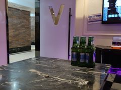 -悦SHOW 量贩式KTV(宝龙广场店)