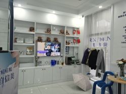 -靓芙泉专研痘痘肌