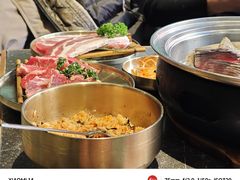 -草家酱蟹炭火烤肉店(珲春南路二店)
