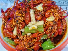 十三香龙虾-云晓光头烧烤吧(川沙绿地店)