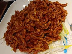 京酱肉丝-午月海鲜烧烤酒店(不老街店)