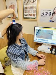 -丝客富脱发养发头皮馆