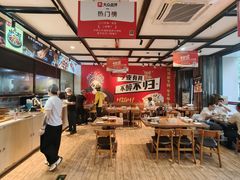 -华府九号海鲜烧烤大排档(龙域店)