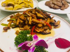 -老六饭店(翠通路店)