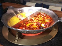 -湊湊火锅·茶憩(南京东路悦荟店)