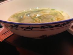 -鸽子侯·家宴·平价海鲜(市图书馆店)