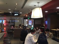 大堂-麦当劳(花城大道华穗路店)