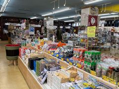 -(株)越後屋デパート