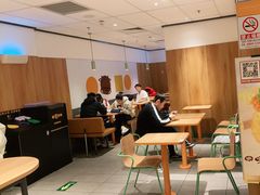 大堂-麦当劳(玉桥中路店)