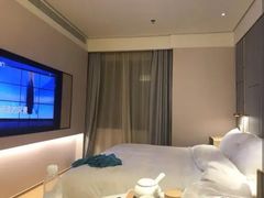 -全季酒店(南京奥体兴隆大街地铁站店)