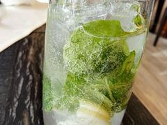 -东方红海鲜百汇(国际大厦店)