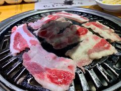 -唯成•韩国炭火烤肉 유성고기