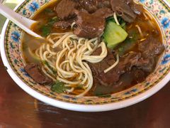-金杨拉面王小吃面馆·牛三宝面·红烧牛肉粉