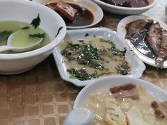 -山里人家土菜馆(茅山店)
