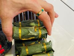 -刘姐啤酒鱼民族演艺餐厅(西街总店)