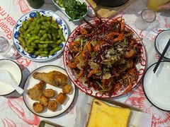 -老班长·小龙虾·鲜货烧烤大排档(金街美地店)