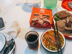 -刘少华贵州小黄牛·鲜牛肉火锅(总店)