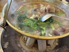 -江湖亮亮蒸虾大排档烤全羊清真(武汉总店)