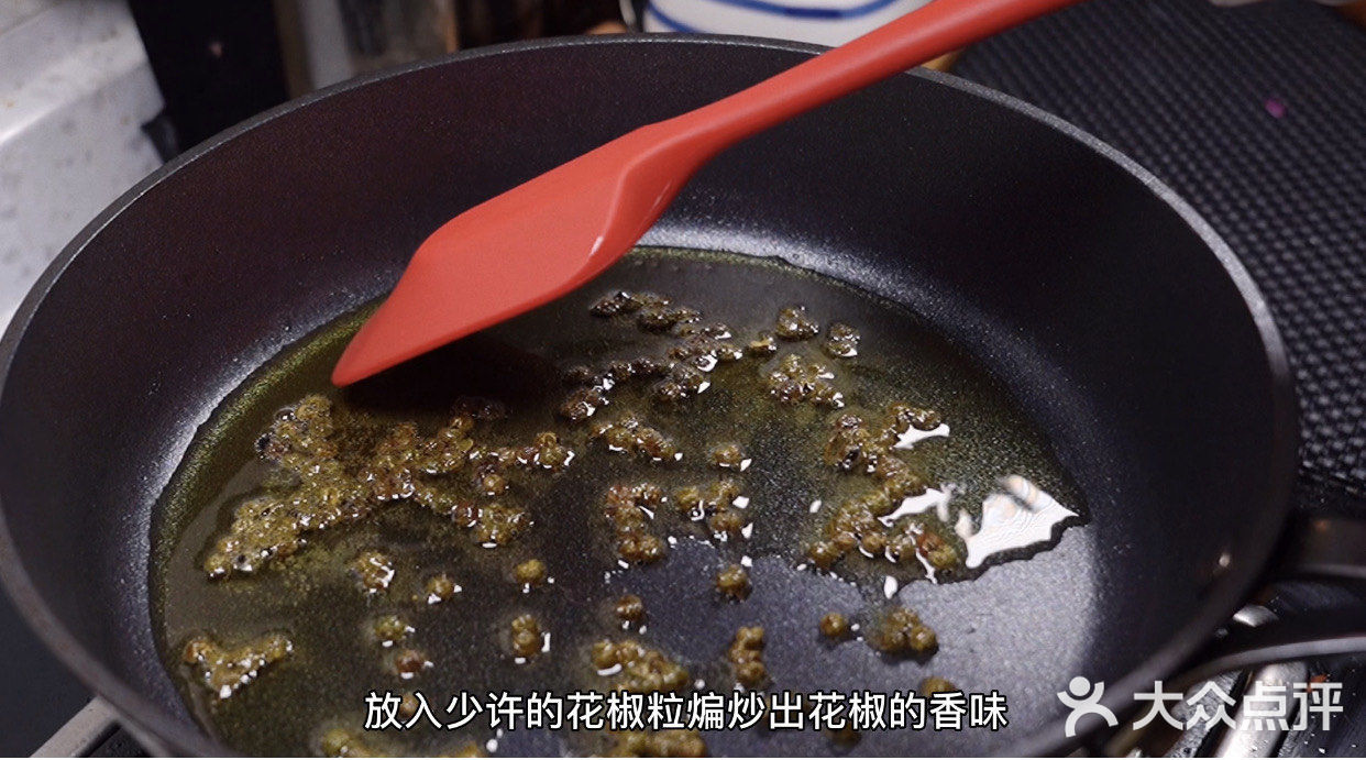 新疆烤包子，汤汁不外流的制作技巧，免费分享！