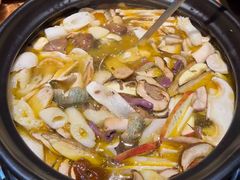 -一朵菌·野生菌探索家火锅(南亚店)