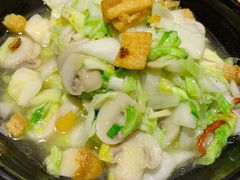 手捏菜炒蘑菇-新白鹿餐厅(嘉兴八佰伴华府店)