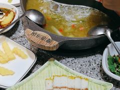 -嘎洒汤锅·花腰傣美食