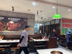 -卤校长老火锅(杨家坪直营店)