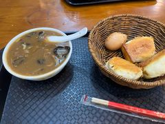 -穆彦华逍遥镇胡辣汤(岗坡路店)