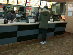 -麦当劳(烟台海港路店)