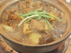 -阿润打边炉·鲜切鸡煲(华漕店)