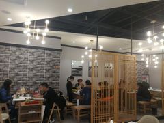 大堂-屋头串串(新街里店)