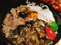 酸菜肥牛拉面-TAIWAN·潭子茶屋