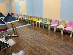 -七彩虹部落少儿影视表演配音培训(万柳校区)