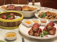 -蝴蝶里·粤菜·点心(滨江龙湖店)